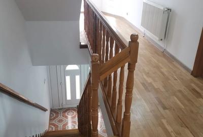 Casă cu 4 camere în Ștefănești - 15