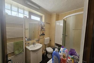 Casă cu Teren 159 Mp în Schei - 18