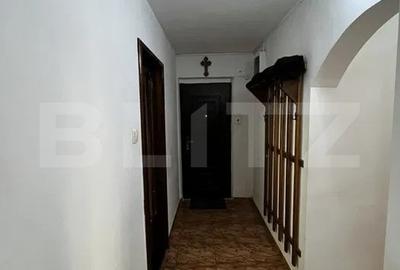 Apartament cu 3 camere, parter, zona Zamca - 5