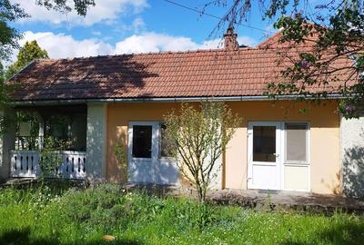 Casa cu teren de vanzare in orasul Covasna - 2