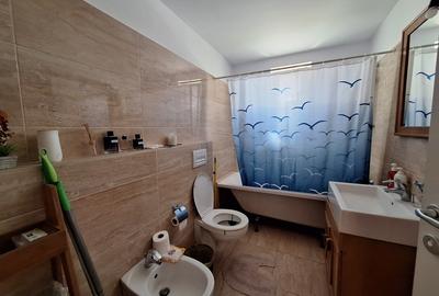 Apartament cu 3 camere semidecomandat, mobilat în Florești - 6