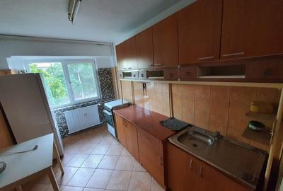 PROPRIETAR, 3 CAMERE, 2/10, complet renovat, aproape parc National - 14