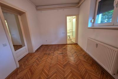 Garsoniera, Parcul Kiseleff, 1 Mai, Clucerului, 240 euro/luna - 1