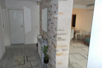 Casă cu 3 camere cu Teren 316 Mp în Dumbrăvița