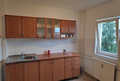 Apartament cu 2 camere semidecomandat în Central - 1