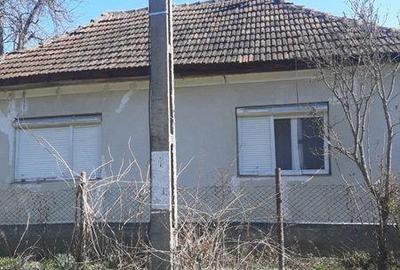 Casă cu 4 camere cu Teren 25 Mp în Orașu Nou - 2