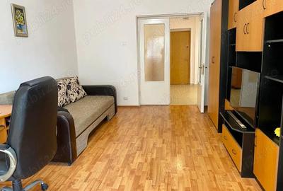 Inchiriez Apartament cu 2 camere, decomandat, Bulevardul Octavian Goga, Sector 3, etaj 3 9, an 2000 - 7