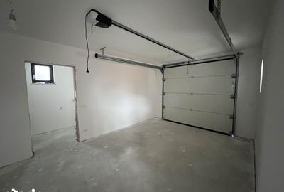 Casă cu 4 camere cu Teren 485 Mp în Vetiș - 13