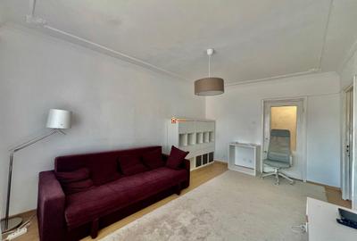 Apartament cu 3 camere decomandat, mobilat în Hala Centrală - 1