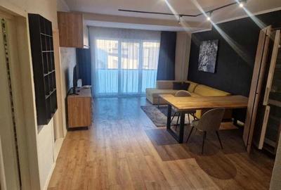 Apartament cu 2 camere semidecomandat, mobilat în Dâmbul Rotund