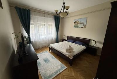 Apartament cu 6 camere decomandat în Ultracentral