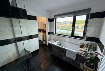 Casă cu 4 camere cu Teren 488 Mp în Bucov - 4