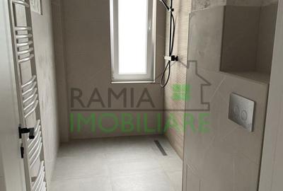 Apartament cu 4 camere decomandat în Tractorul - 8