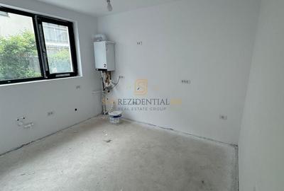 Casă cu 4 camere cu Canalizare în Central - 13