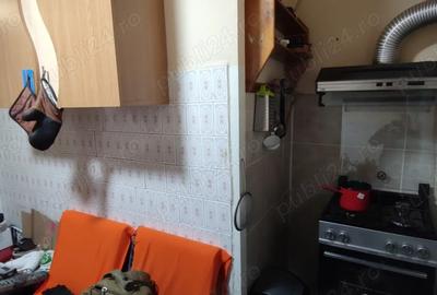 Apartament de vanzare - 4