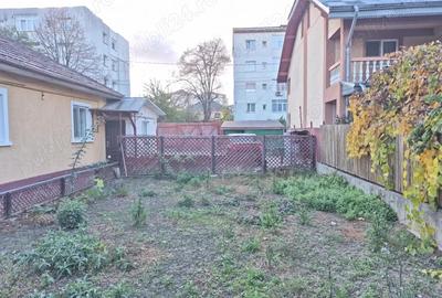 Vand casa str. Buciumului (zona Nord) - 2