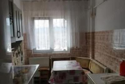 Apartament cu 2 camere decomandat în Central - 2