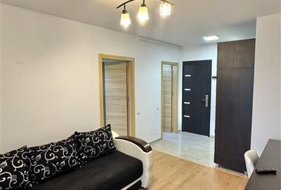 Garsonieră semidecomandată, mobilată în 1 Decembrie 1918