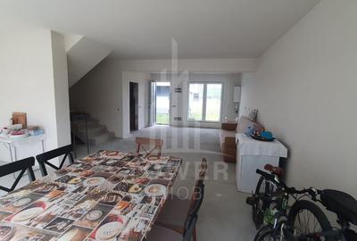 Duplex de vânzare în Rășinari, Sibiu - Zonă liniștită, aproape de pădure. - 10