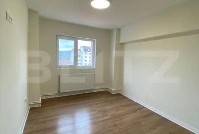 Apartament cu 4 camere decomandat în Central - 8