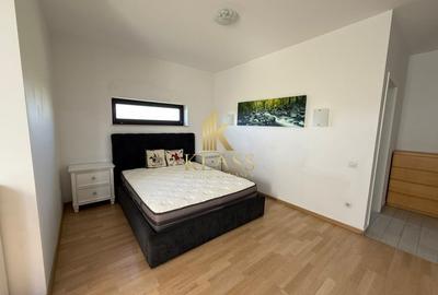 De vanzare apartament decomandat cu 4 camere  in Baneasa - 10