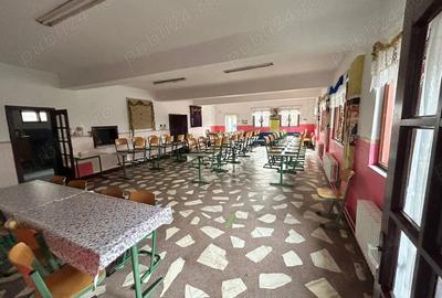 Casă cu Teren 861 Mp în Central - 4