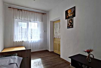 Casă cu 4 camere cu Teren 2000 Mp în Valea Nucarilor - 4