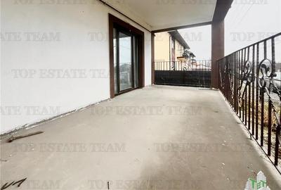 Casă cu 8 camere cu Canalizare în Lumina - 17