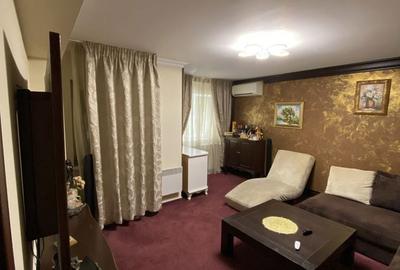 Apartament cu 3 camere decomandat în Cotroceni