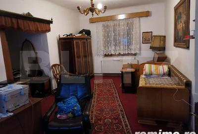 Casă cu 4 camere cu Teren 100 Mp în Central - 8