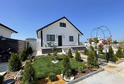 Clinceni, casa pe parter, 80mp, 3 camere, 2 bai, utilitati