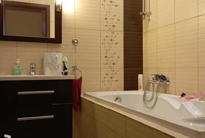 Apartament cu 2 camere decomandat de inchiriat in zona Modern - 4