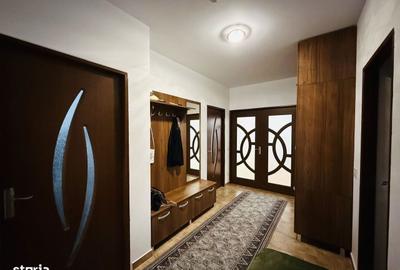Apartament cu 3 camere în Central - 1