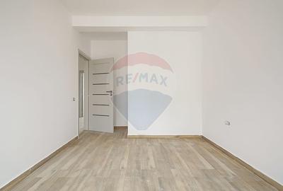 Casă cu 4 camere cu Teren 250 Mp în Sud-Est - 29