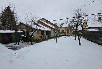 Casă cu 5 camere cu Teren 370 Mp în Șagului