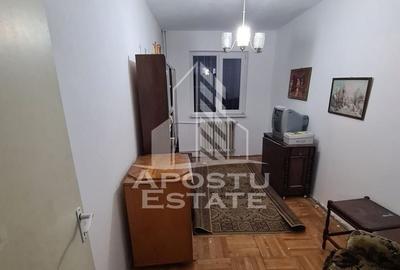 Apartament cu 3 camere semidecomandat, mobilat în Șagului - 3
