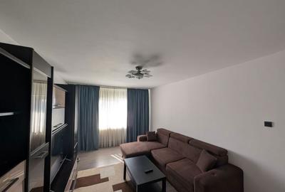 Apartament cu 2 camere decomandat în Calea București
