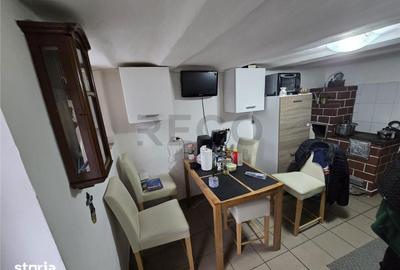 Casă cu 3 camere cu Teren 400 Mp în Central - 11