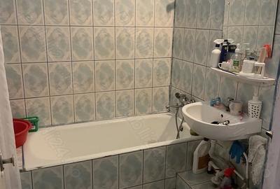 Apartament cu 4 camere decomandat în Central - 3
