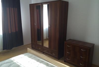 Apartament cu 2 camere decomandat, mobilat în Vasile Aaron