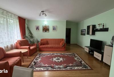 Apartament cu 3 camere semidecomandat în Central - 2