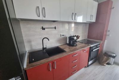 Apartament cu 3 camere decomandat în Central - 4