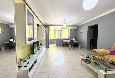 Apartament cu 3 camere semidecomandat, mobilat în Dumbrăvița - 1