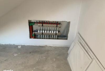 Casă cu 5 camere cu Teren 1390 Mp în Vicovu de Sus - 7