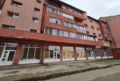 Spațiu comercial, de 407 mp, în Central - 2