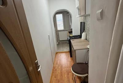 Garsonieră decomandată în Central - 4