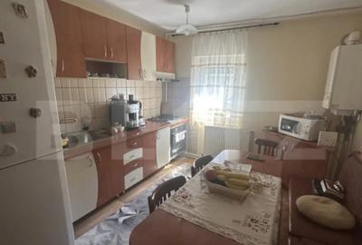 Apartament cu 3 camere decomandat, mobilat în Micro 16 - 4