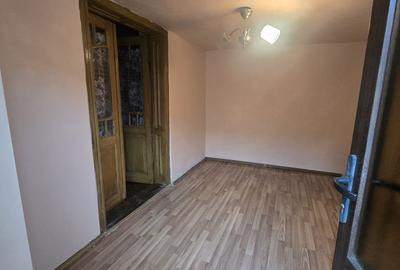 Casă cu 4 camere cu Teren 1000 Mp în Ciclova Română - 4