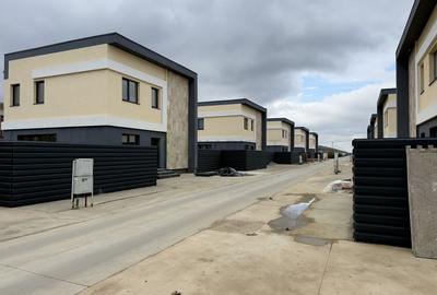 Casă individuală cu 5 camere cu Canalizare în Tunari - 36