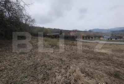 Teren de 963 mp, în Central - 2